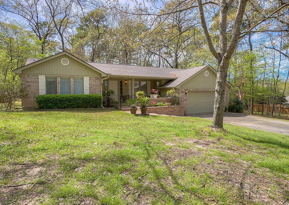 1st image of 1609 River Oaks Dr