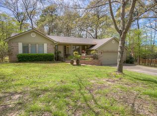1609 River Oaks Dr, Huntsville, TX 77340