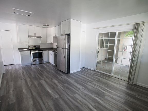 4th image of 612 E Olive Ave
