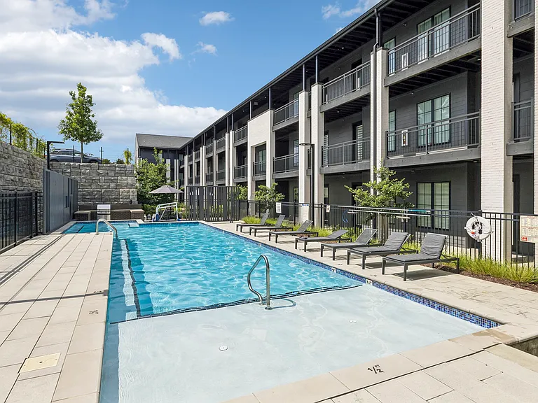 600 E Trinity Ln #208 — Photo 20