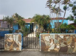 275 SW 72nd Ave, Miami, FL 33144