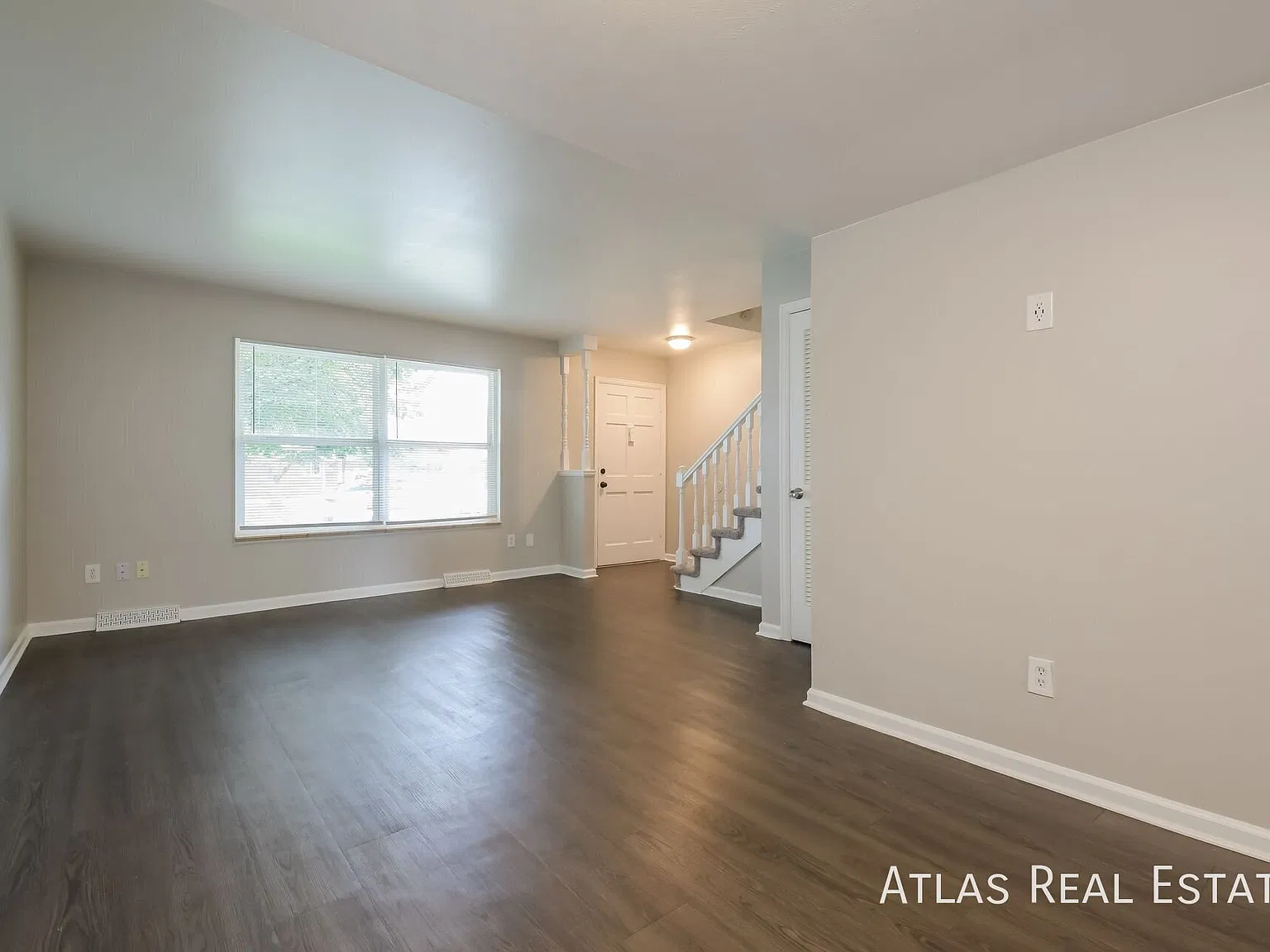Iris Street Townhomes — Photo 3