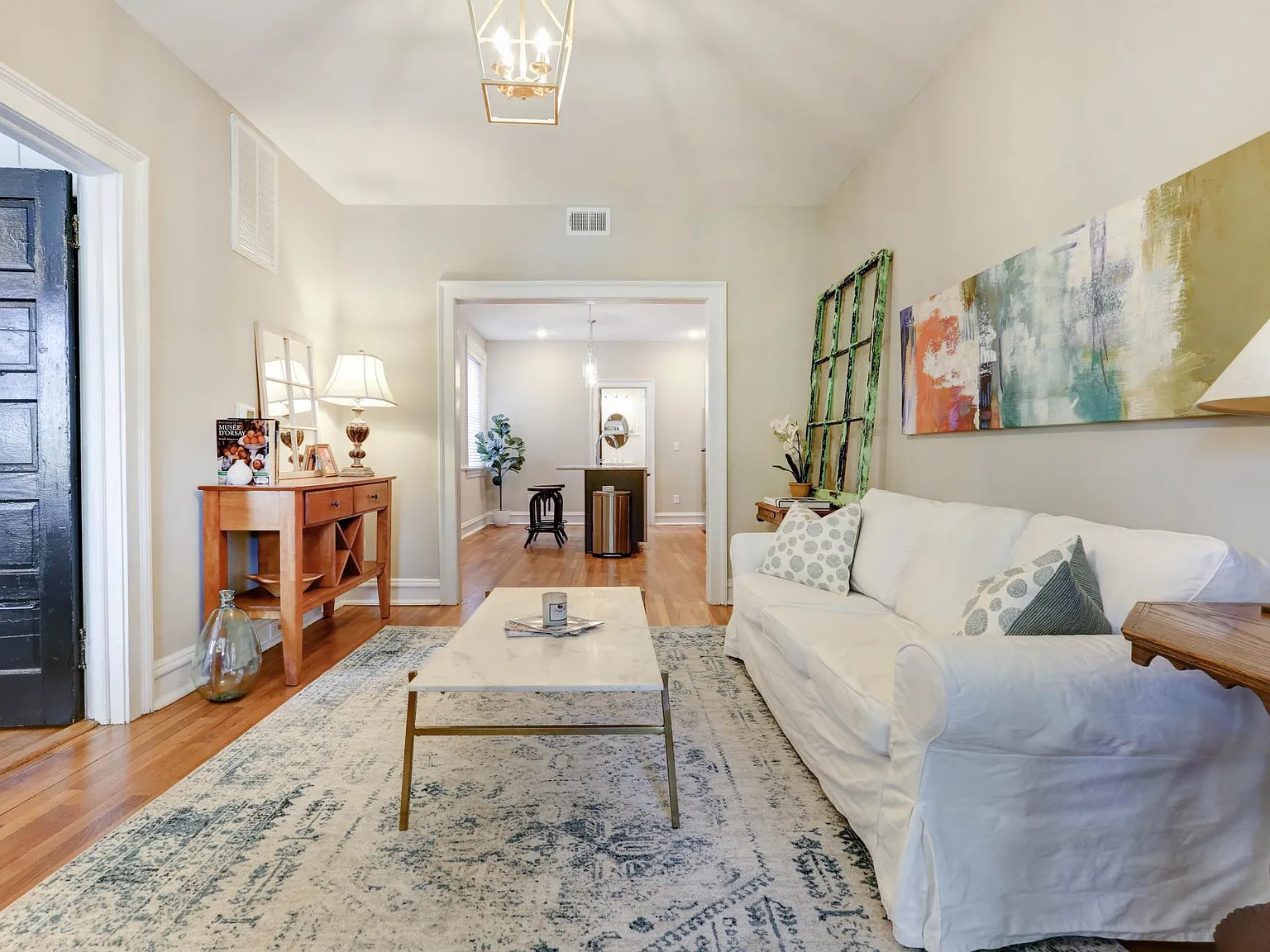 2 bed, 1200 sqft, $2,650 — Photo 2