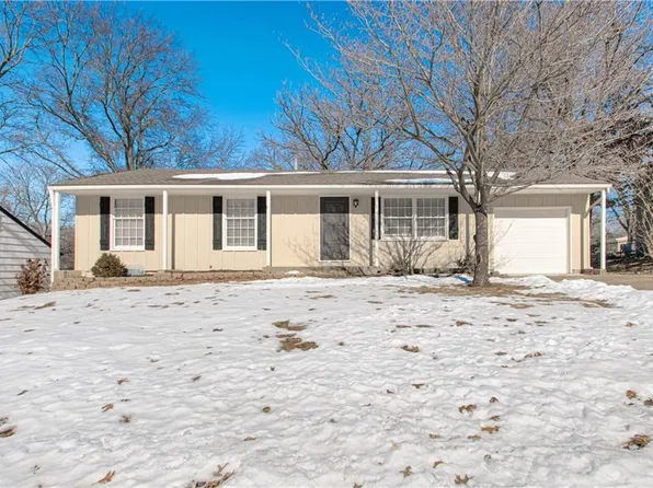 10110 W 91st St, Overland Park, KS 66212