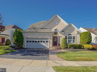 41 Lowell Dr, Marlton, NJ 08053