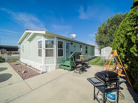 2nd image of 686 Lonetree Ln