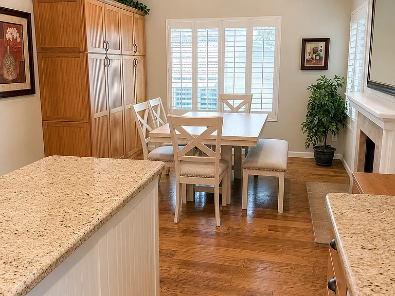 245 Oak Leaf Dr — Photo 8