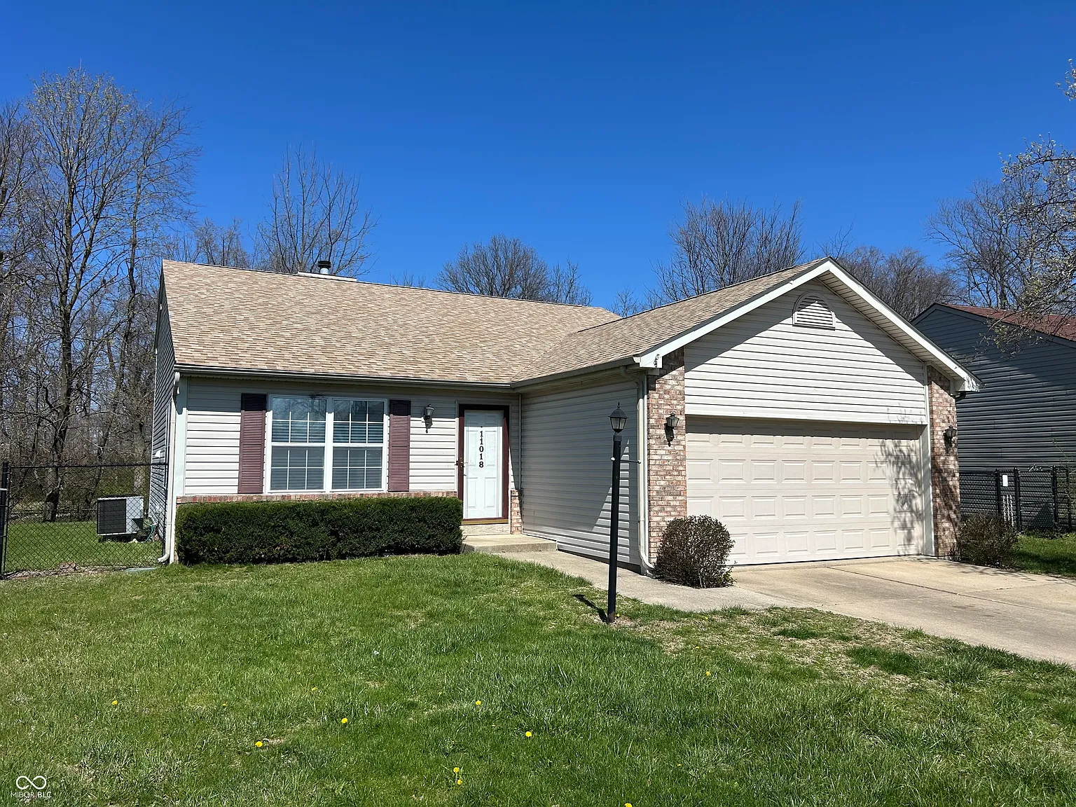 11018 Waterfield Ln photo 1
