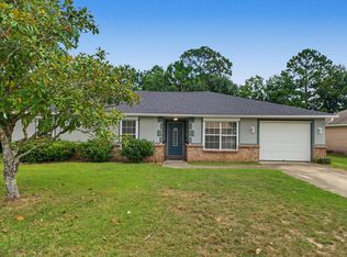 2 Fleetwood Dr, Gulfport, MS 39503