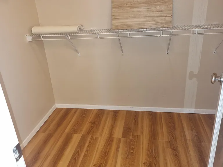25557 Huxley Dr — Photo 24