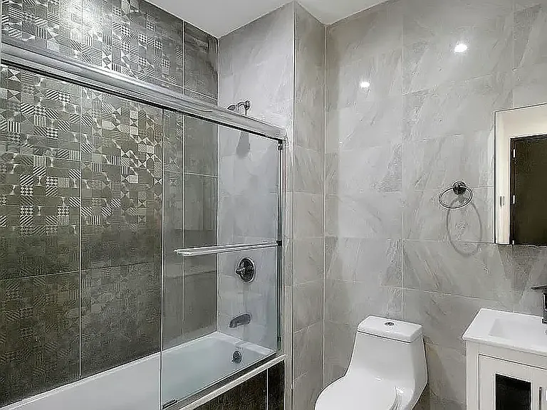 526 Kosciuszko St #4A — Photo 6