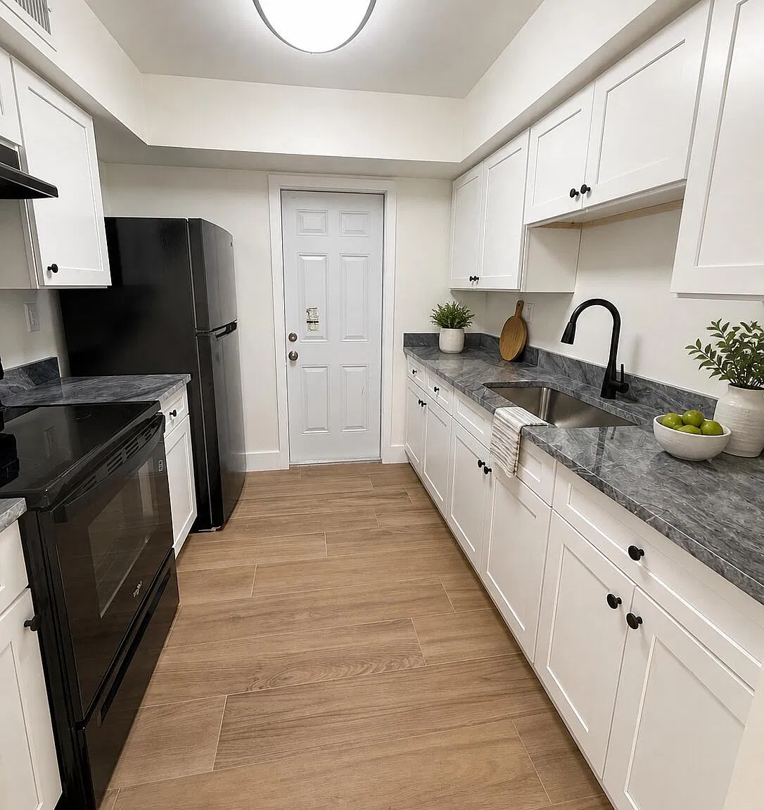 3 bed, 2.0 bath, 960 sqft, $2,750 — Photo 2