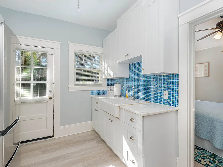 104 S Peninsula Ave #5 — Photo 7