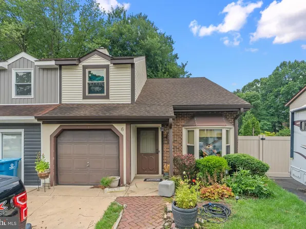6 Lanford Rd, New Castle, DE 19720