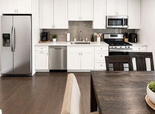 728 E Broadway #207, Boston, MA 02127