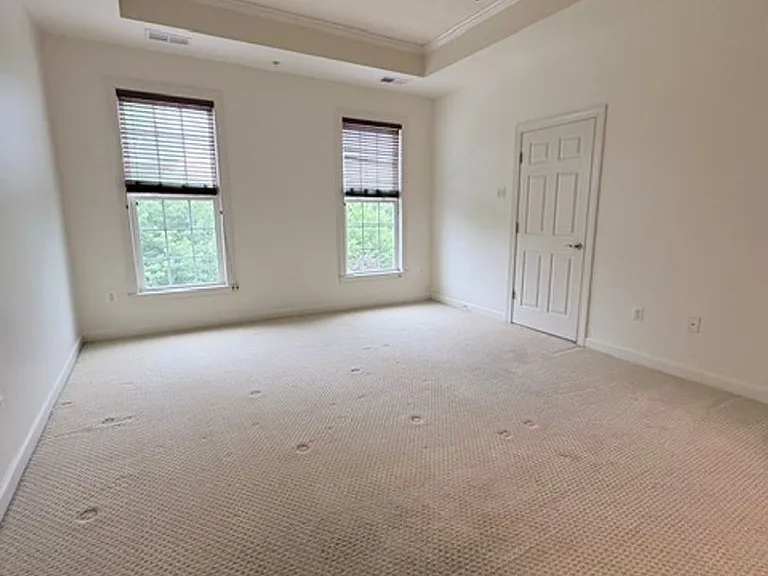 121 Autumn View Dr — Photo 25