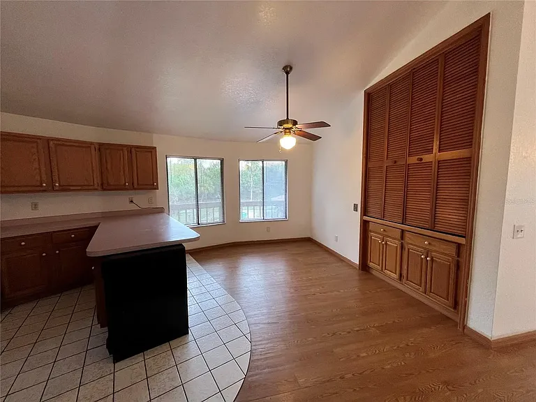 6560 Timberlane Rd — Photo 30