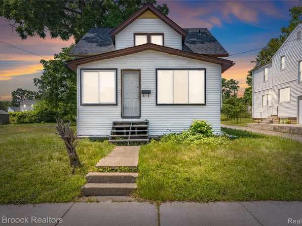 268 S Paddock St, Pontiac, MI 48342