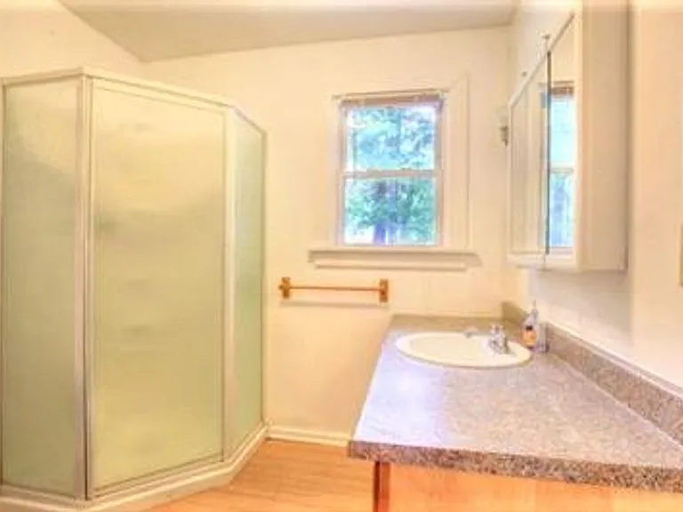 1011 W Tremont St — Photo 10