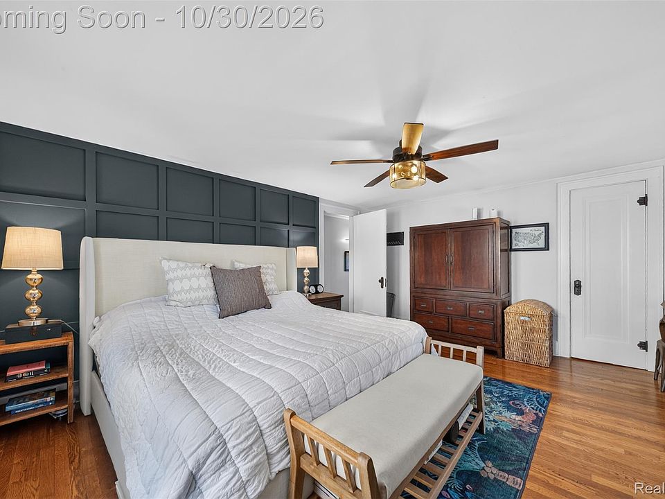 218 West St, photo 24