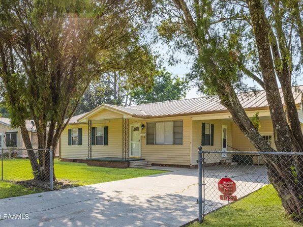 1827 Julia St, New Iberia, LA 70560