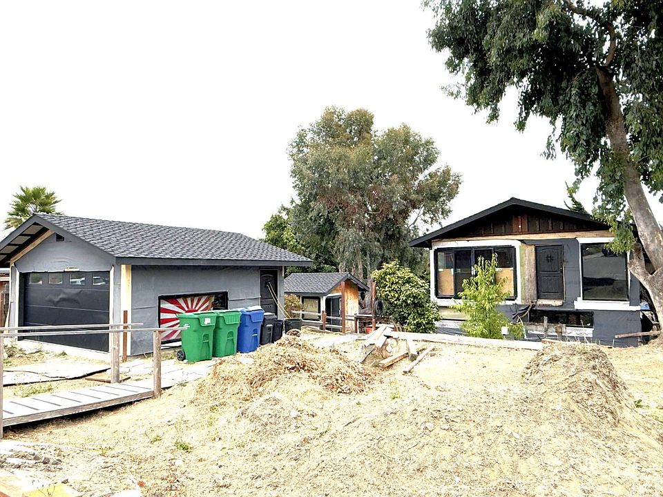 1st image of 87 Lawrence Ave