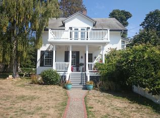 6442 Marshall Ave SW, Seattle, WA 98136