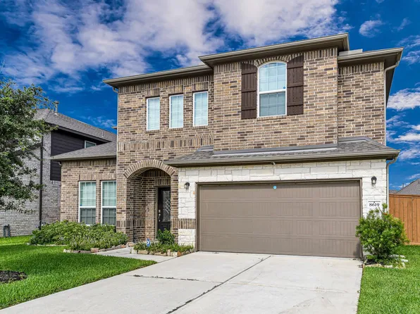 8619 Flamingo Bay Ln, Cypress, TX 77433