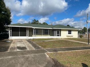 2059 W Argus Pl, Citrus Springs, FL 34434