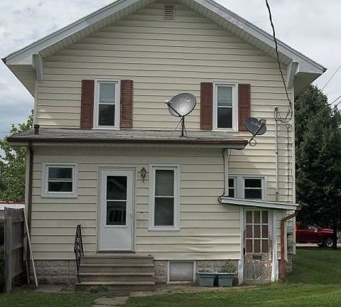 2nd image of 619 W Beardsley Ave