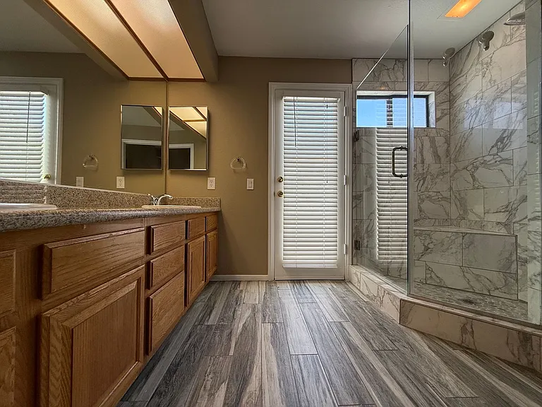 2716 Baycliff Ct — Photo 17
