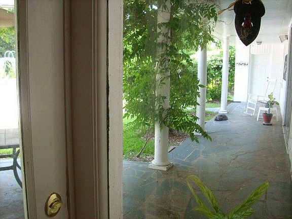 Partial view of Linnai