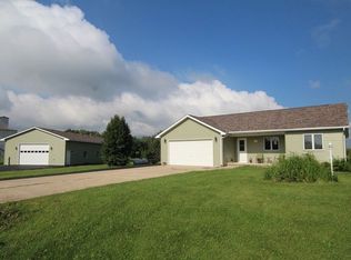 2356 N 4060th Rd, Sheridan, IL 60551