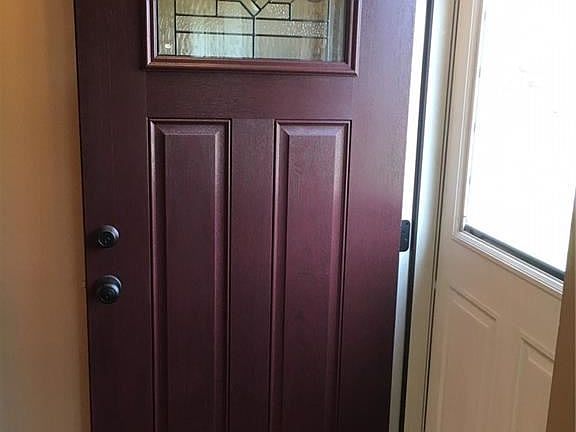 5th image of 53 Magnolia St