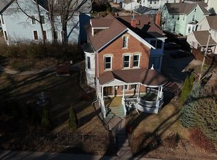 875 University Ave, Dubuque, IA 52001