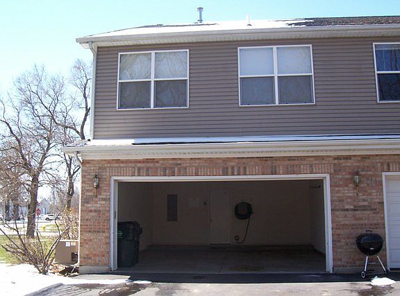 5th image of 841 Anita Ave