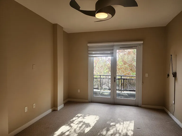845 Fort Stockton Dr — Photo 17