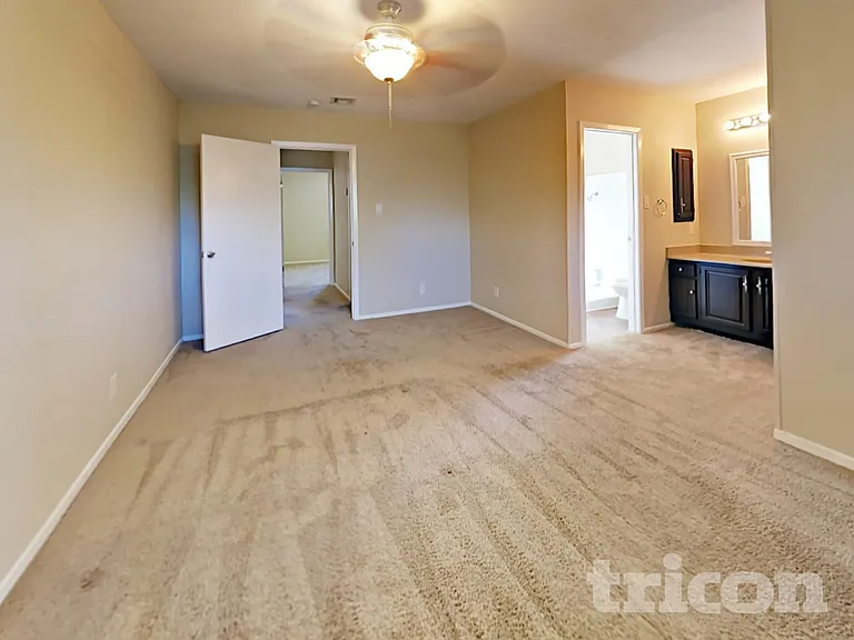 6227 Ridge Place St — Photo 10