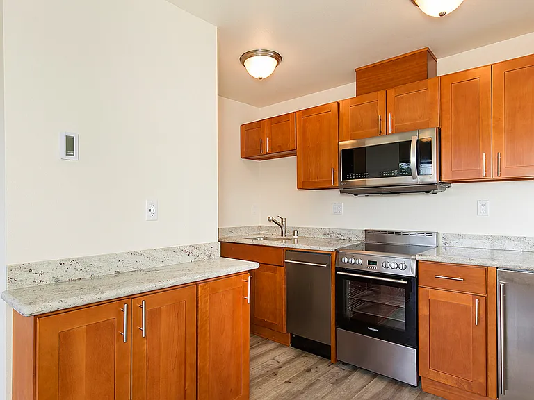 Back Nine Apartments - Located on the west slope of Queen Anne — Photo 31