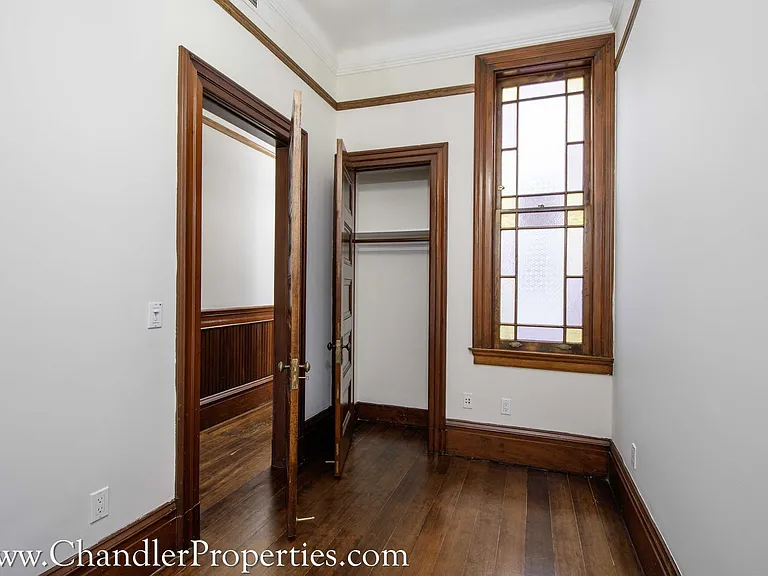 924-934 Divisadero St — Photo 12