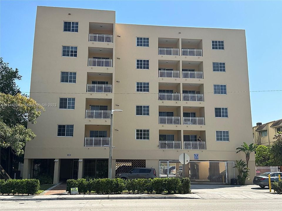 1st image of 601 SW 37th Ave #205