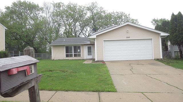 1st image of 220 Mulford Dr