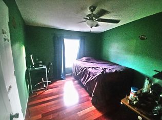 2117 Valley Rd, Saltville, VA 24370