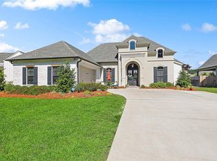 525 Chateau Fleuri, Mandeville, LA 70471