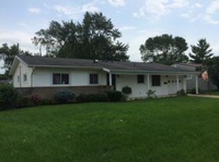 912 Lincoln Dr, Circleville, OH 43113