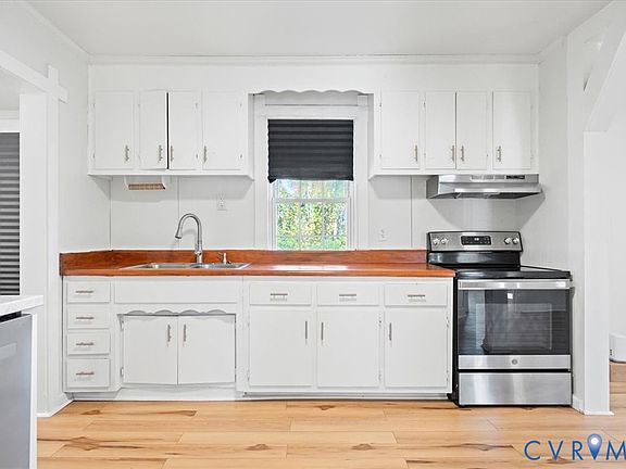 5th image of 226 Mecklenburg St