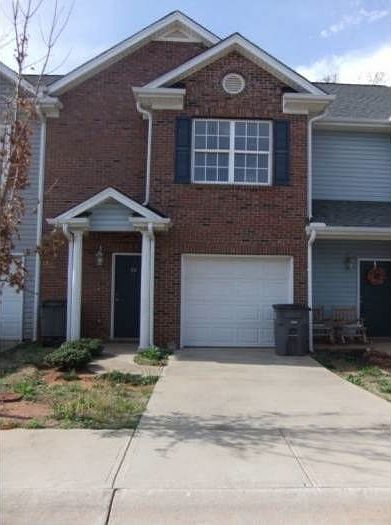 1st image of 107 Marbella Cir