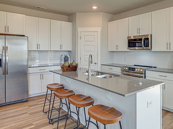 6th image of this home