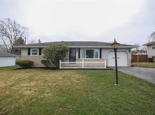4541 Warwick Dr N, Canfield, OH