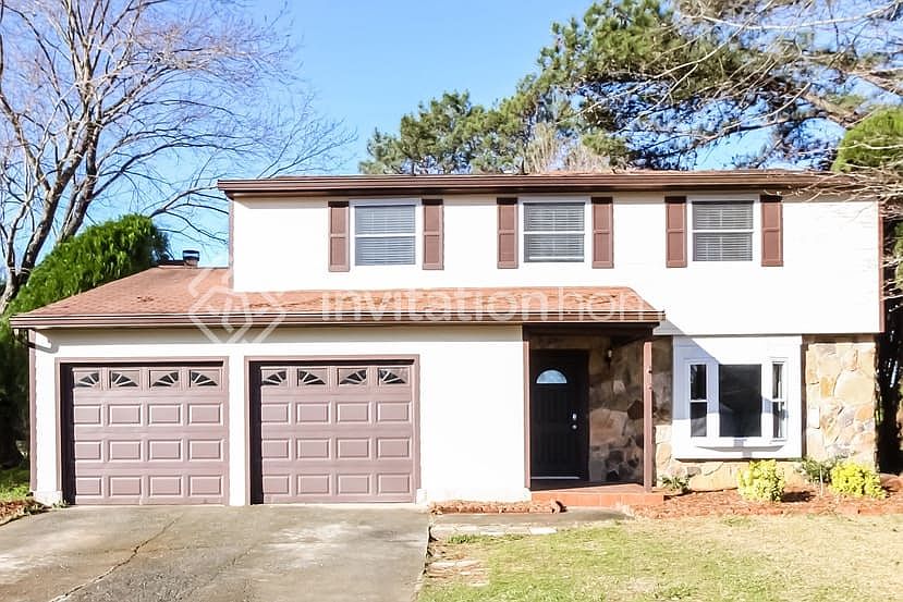 1st image of 2567 Morgan Lake Dr NE